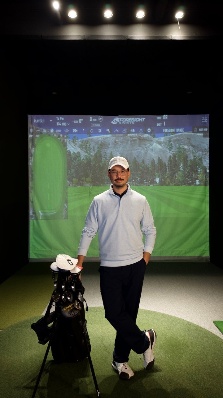 Private indoor golf lesson Los Angeles — Coach Nondh