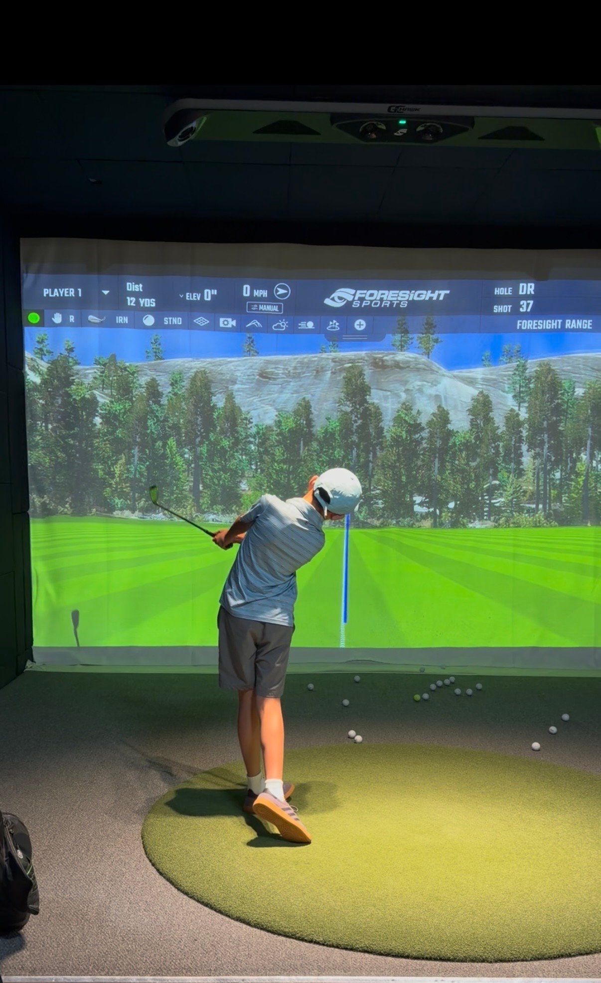 Indoor private golf lesson Los Angeles